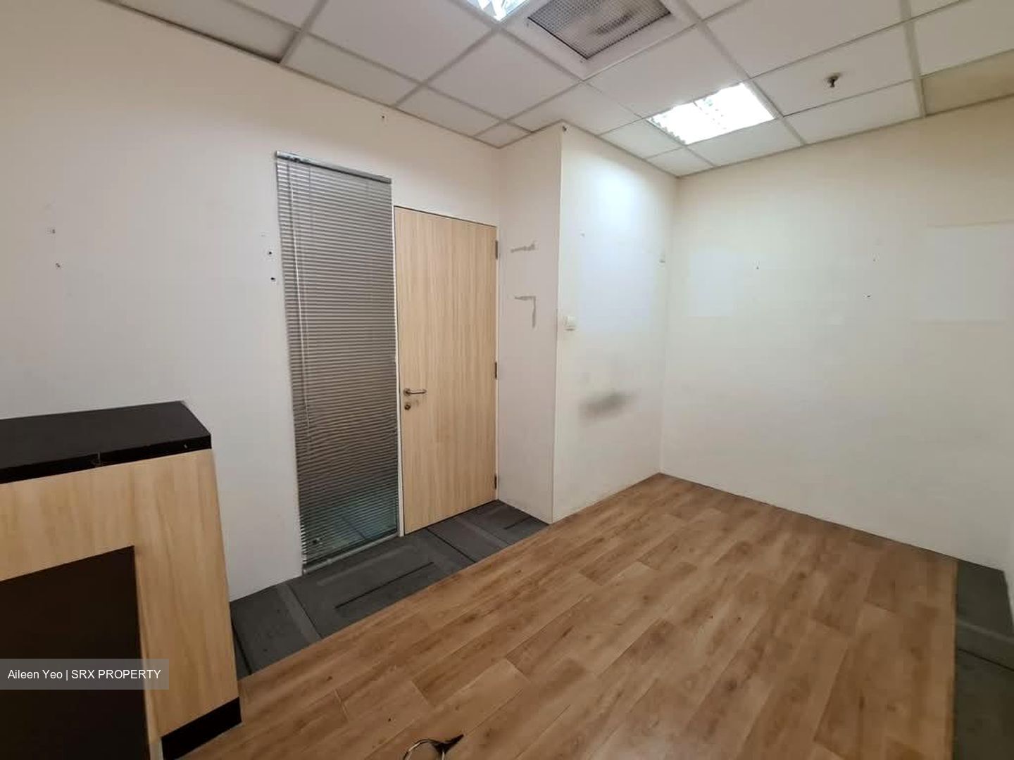 Parklane Shopping Mall (D7), Office #584300751